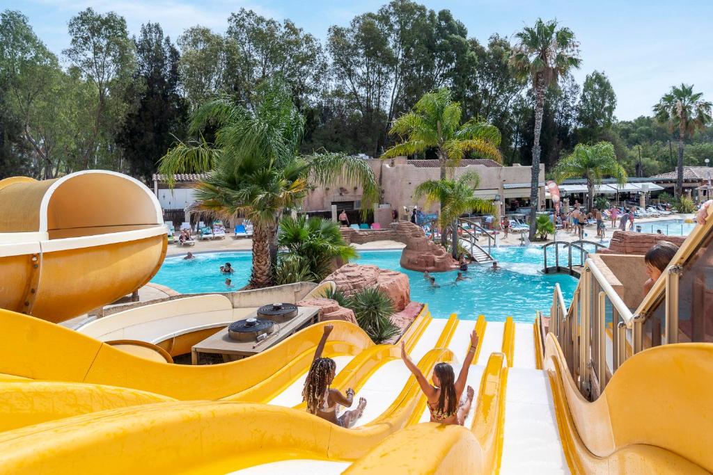 Camping Les Palmiers, Hyres (updated prices 2026)