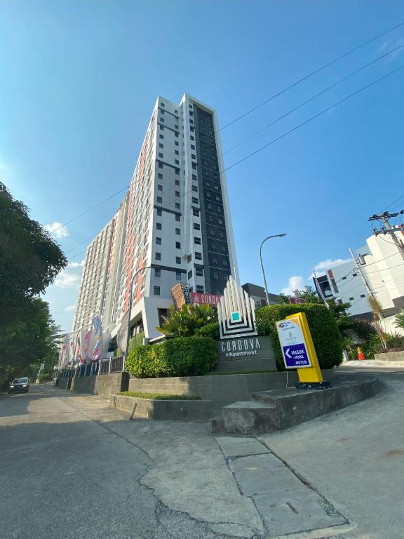 Bangunan di mana terletaknya hotel
