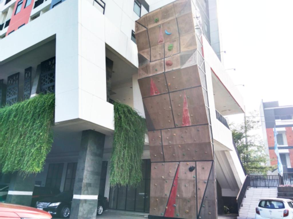 Bangunan di mana terletaknya hotel