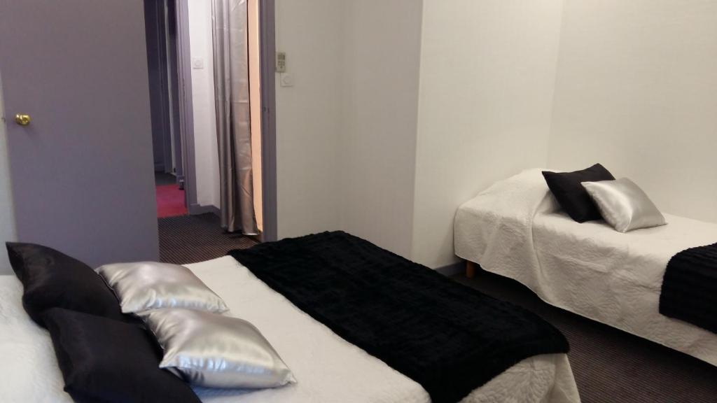 Hôtel Le Capitole - Resim 20