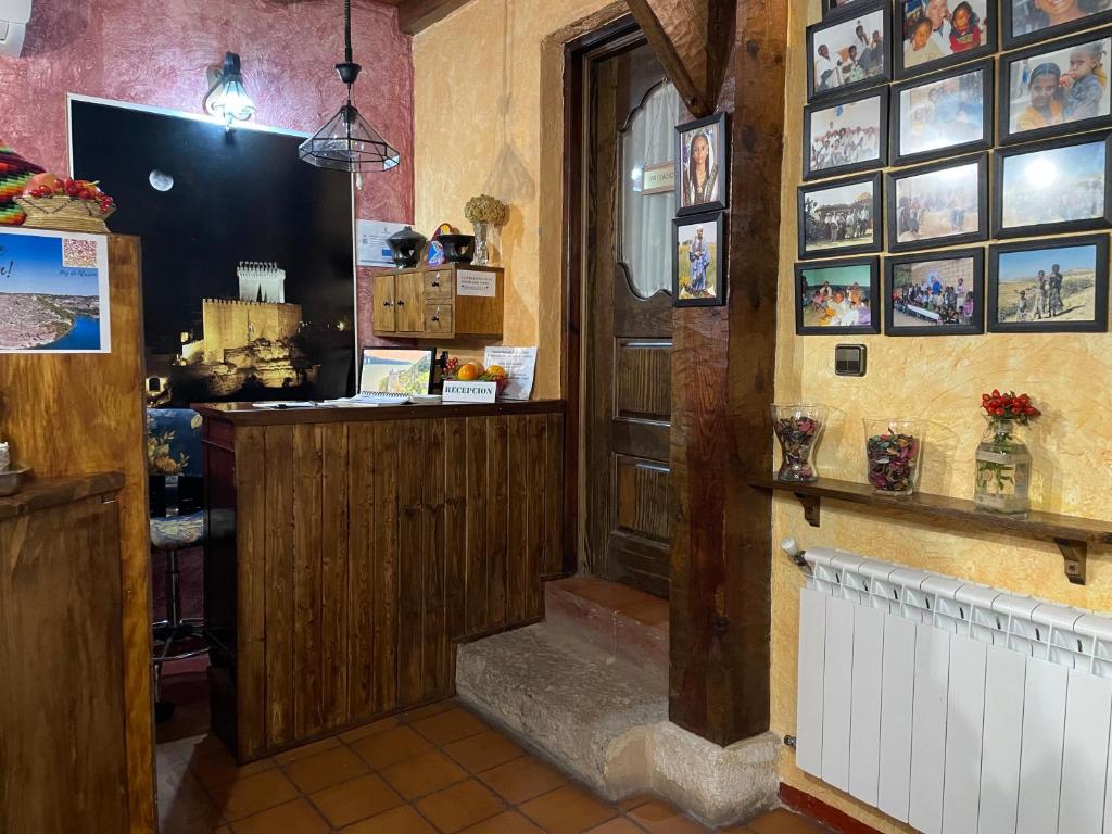 Una cocina o zona de cocina en La Posada del Hidalgo de Alarcón