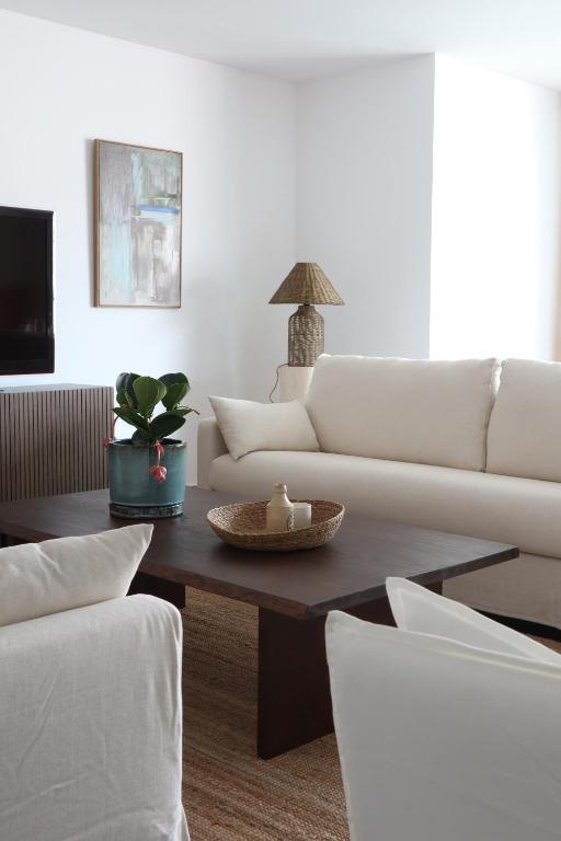 Heart of Funchal 4 BD Apartment - Casa d Alma