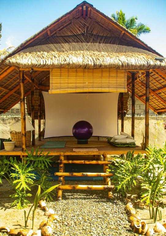 Zahrada ubytování Duon Baler - Seconds from Sabang beach, your peaceful escape