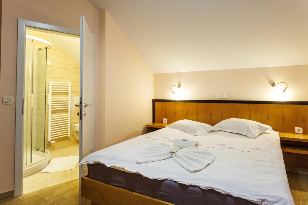 Hotel Vegov Hram - Habitación Individual Superior