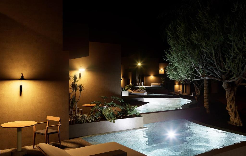 Bazén v ubytování Galaxy Suites Boutique Resort nebo v jeho okolí