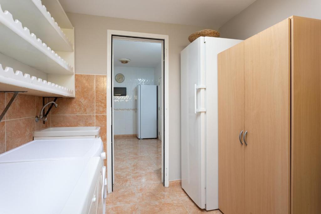 Posteľ alebo postele v izbe v ubytovaní Classbnb - luxurious villa 1,5 kilometers from Costa Adeje