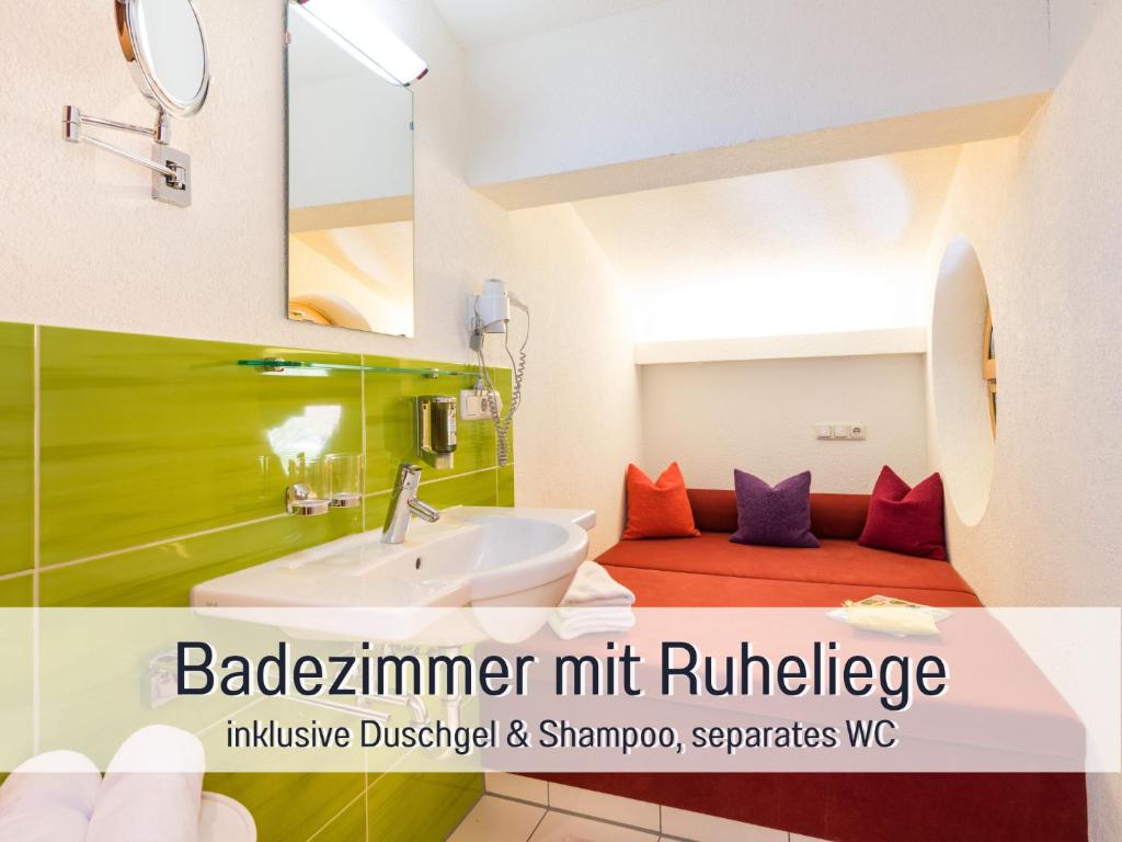 Fotografia z galérie ubytovania Apartments Tannheim - bei Birgit Mariacher - inklusive Sommerbergbahnen - Infrarotsauna & Brötchenservice - zentral mit Bergblick v destinácii Tannheim