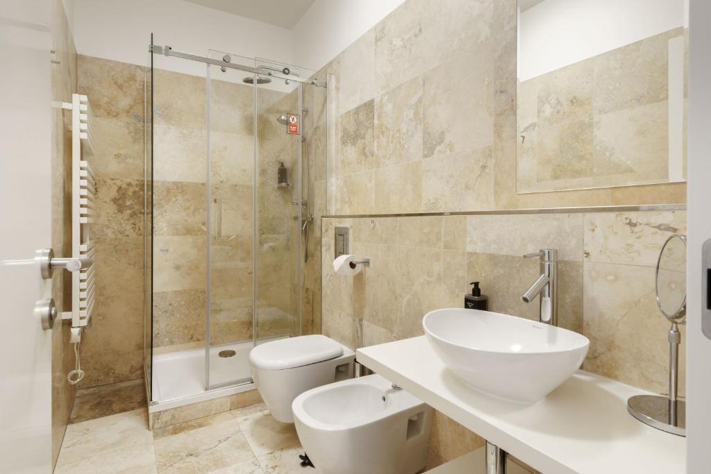 Limehome Prague Halkova - Resim 28