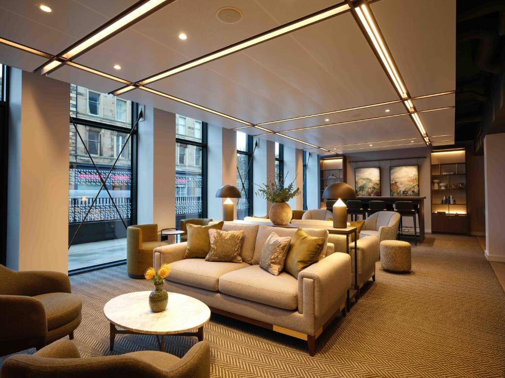 The Resident Edinburgh - Resim 11