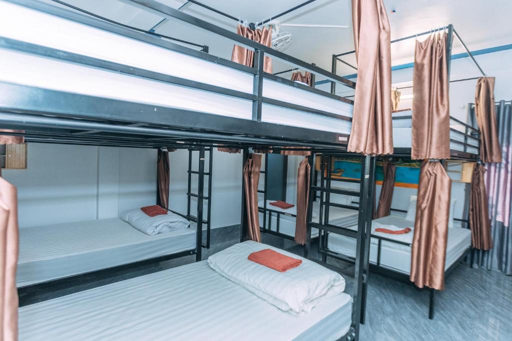 Green Riverside Cosy Home - 19