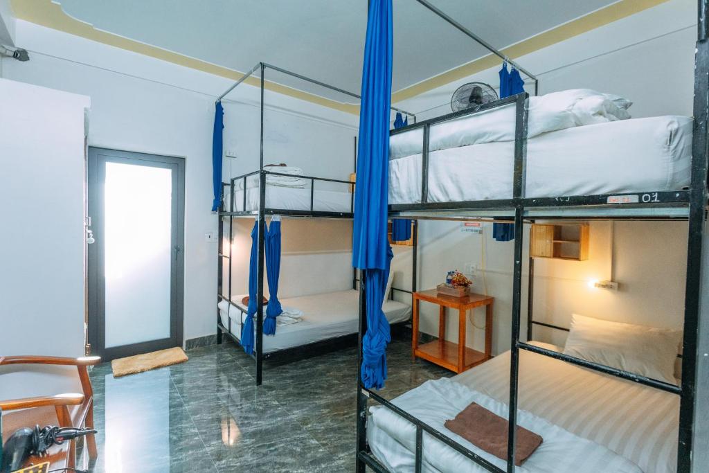 Green Riverside Cosy Home - 6