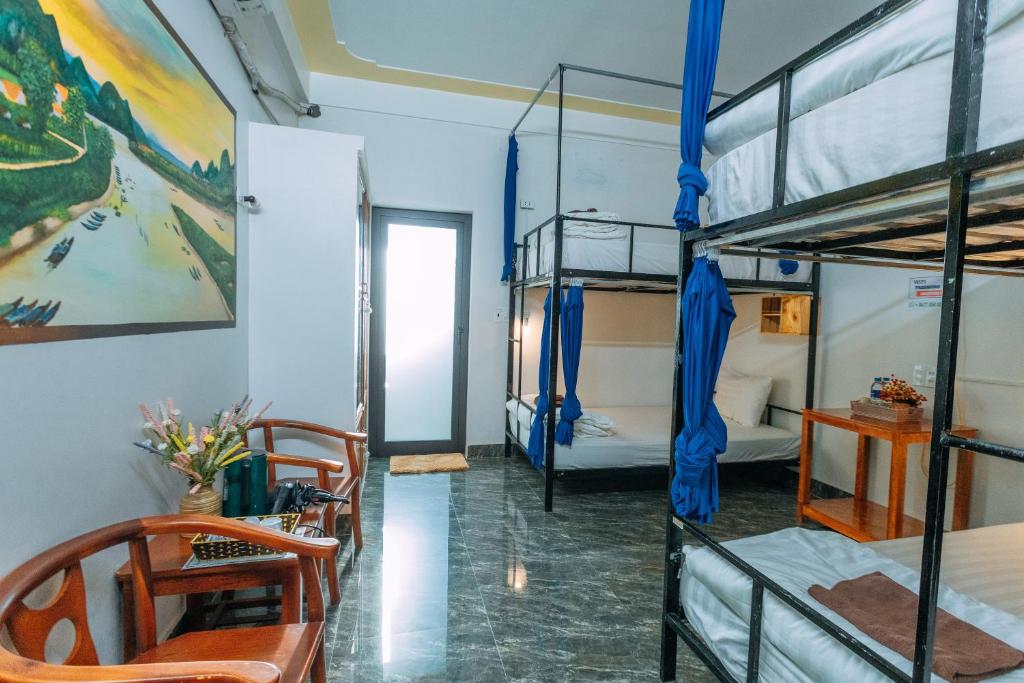 Green Riverside Cosy Home - 2