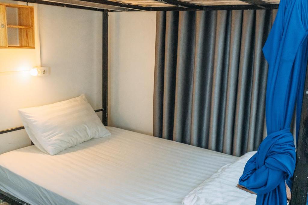 Green Riverside Cosy Home - 8