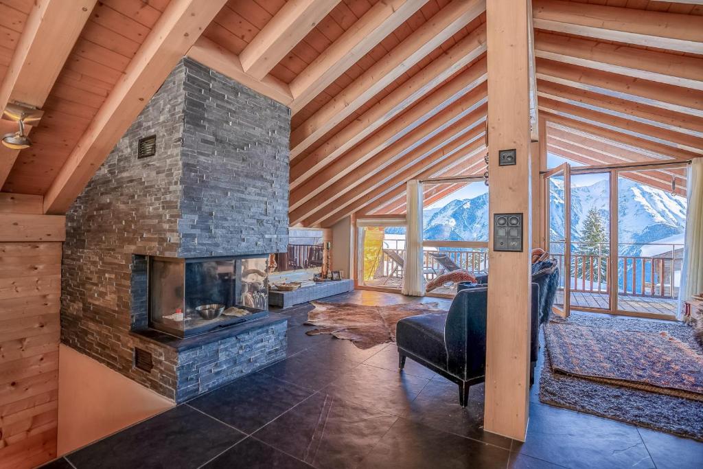 Caspar Penthouse