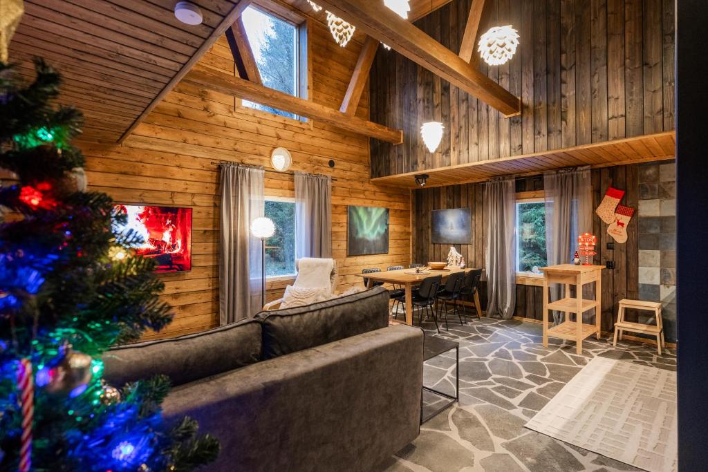 Art House of Lady Christmas, Rovaniemi (updated prices 2025)