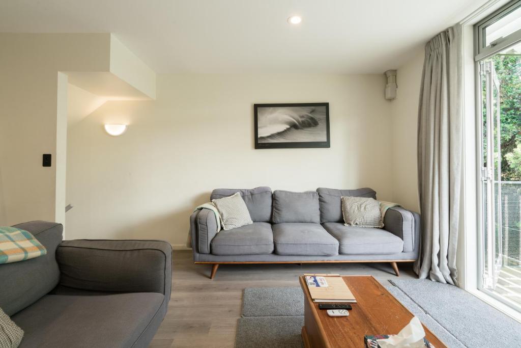 Spacious Home Near CBD SPA Pool Parking 3BR - Resim 38