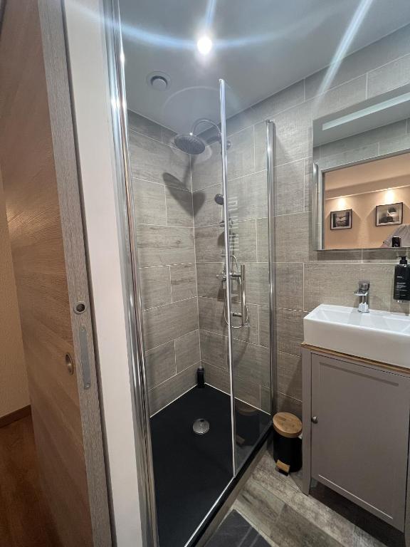 Koupelna v ubytování Au Bec Fin Hôtel