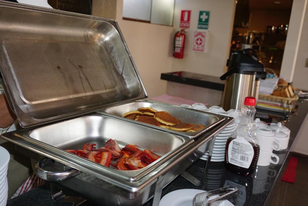 Cibo presso l'hotel o nelle vicinanze