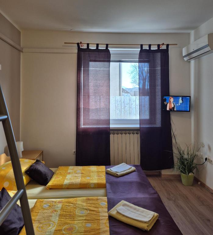 Postel nebo postele na pokoji v ubytování Apartments Furman - SELF CHECK-IN