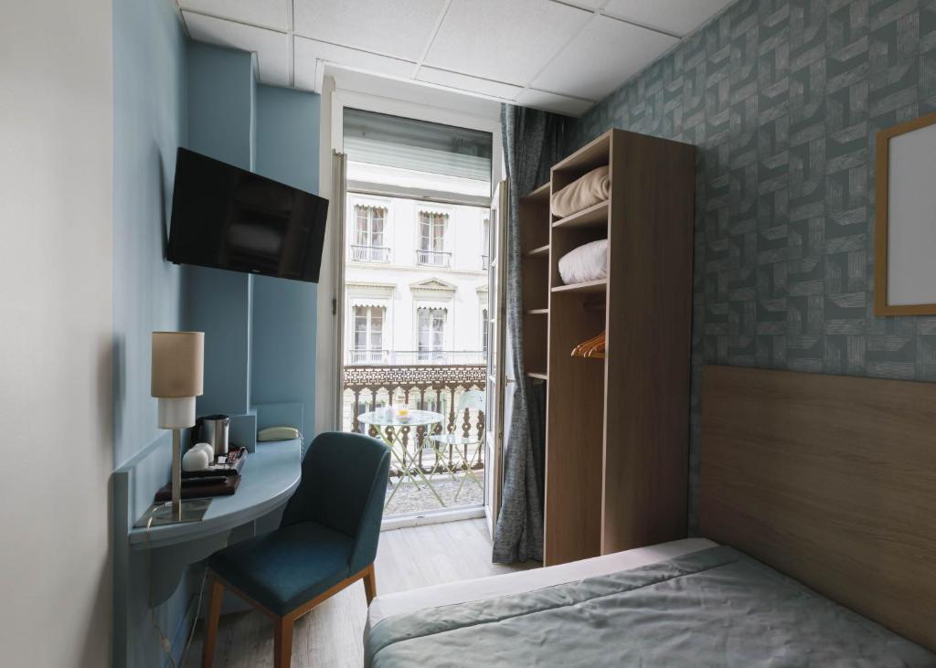 Hôtel du Dauphin - Resim 44