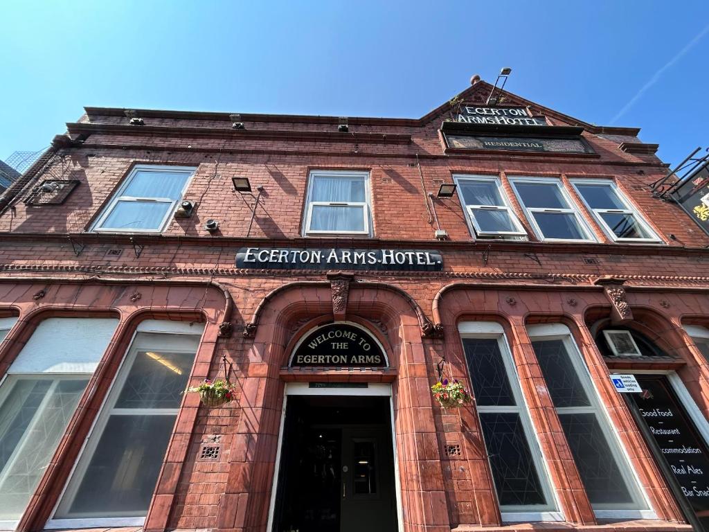 The Egerton Arms Hotel Salford - Resim 5