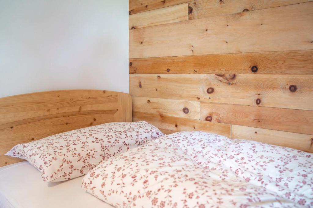 Łóżko lub łóżka w pokoju w obiekcie Casa del Salice