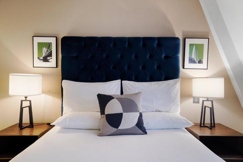 Monument Serviced Apartments by LovelyStay - One-Bedroom Apartment