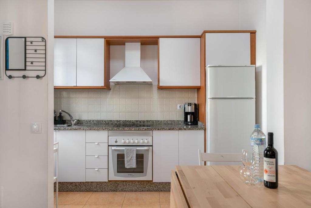 Kuchyňa alebo kuchynka v ubytovaní Precioso Apartamento En Lanzarote