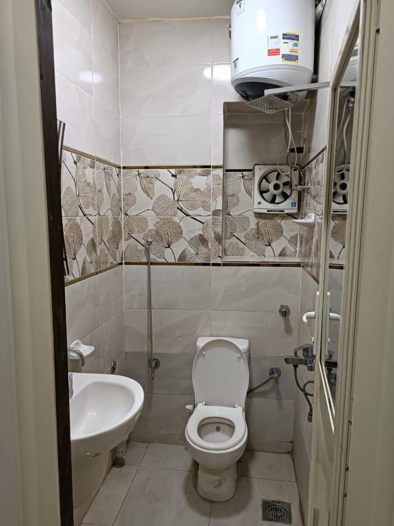 Koupelna v ubytování فندق الإيمان El Eman Hotel