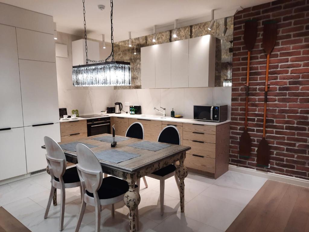 inQse Wroclaw Marina - 2