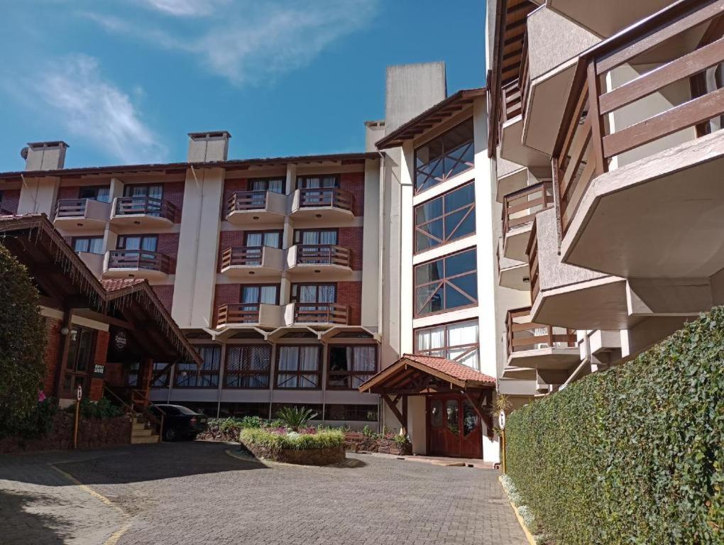 Budova, kde se aparthotel nachází