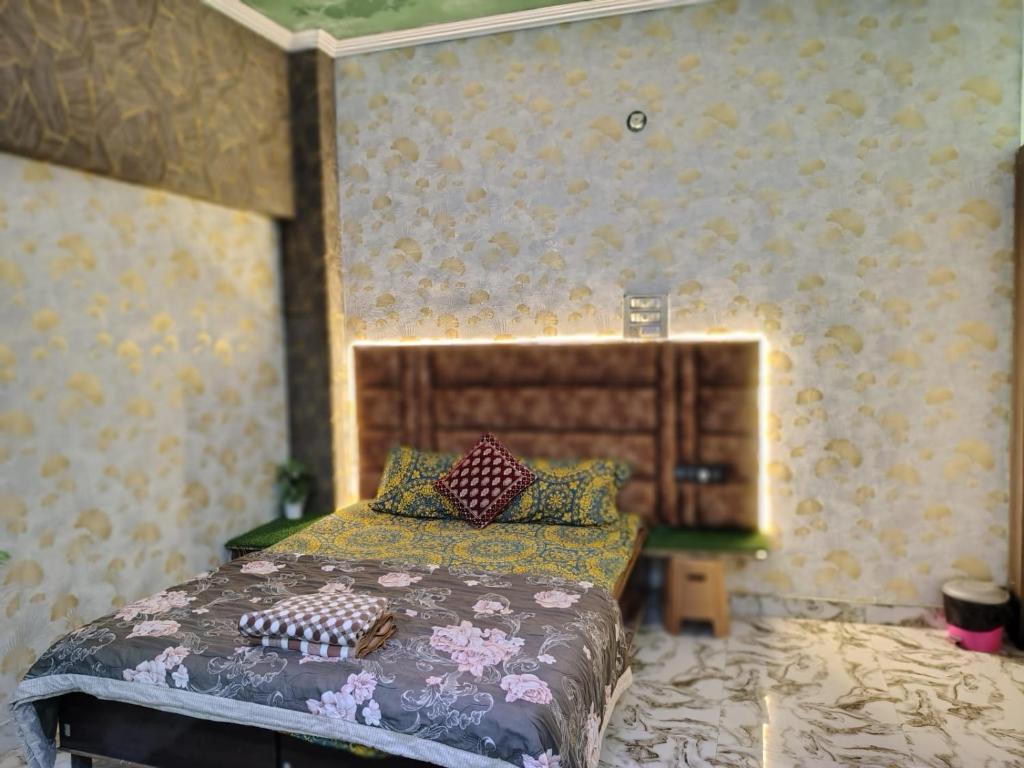 Varanasi homestay - 豪华王室