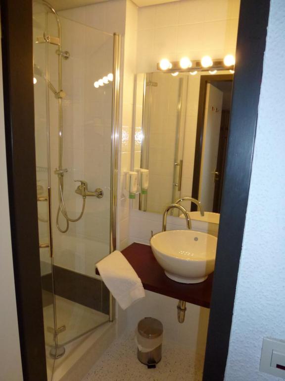 Koupelna v ubytování Hotel Wildunger Hof mit Gemeinschaftsküche