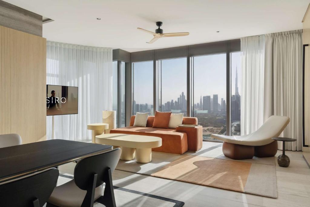 
SIRO Recovery Suite - personal training session with recovery massage
