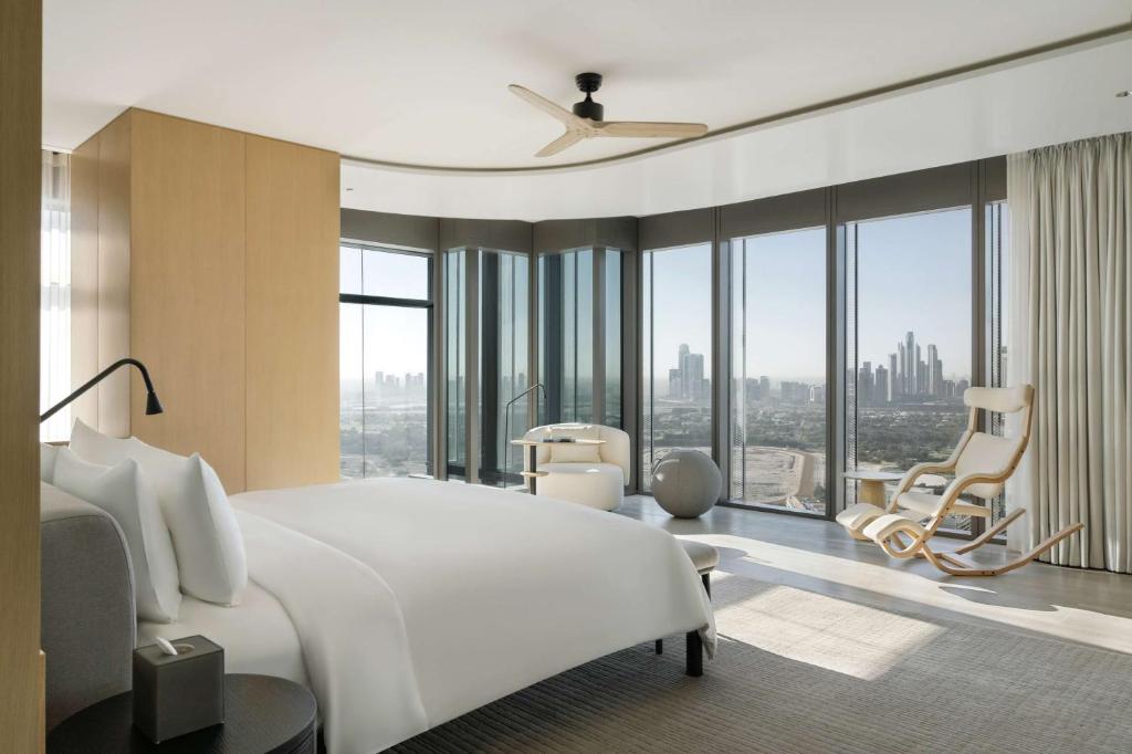 
SIRO Premium Room, complimentary fitness class and nutrition consultation
