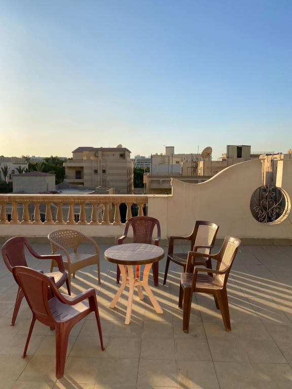 A balcony or terrace at روف الميراچ Roof Meriage