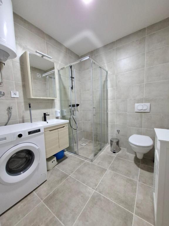 Koupelna v ubytování Apartman Vidik Family Divčibare