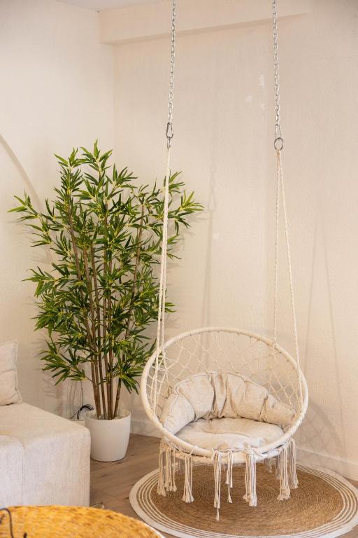 Fotografie z fotogalerie ubytování Boho Central Apartment v destinaci Tirana
