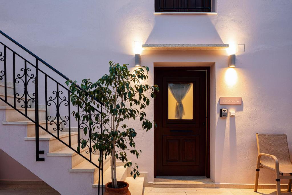 Philikon Luxury Suites - 13