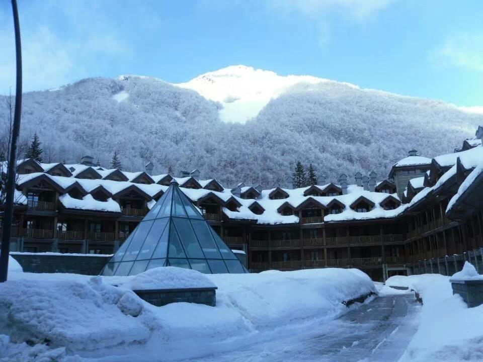 Bilocale nel Resort con terrazzo - Val di Luce v zimě