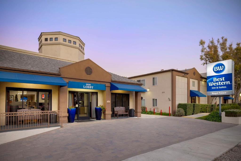 Φωτογραφία από το άλμπουμ του Best Western Royal Palace Inn & Suites στο Λος Άντζελες