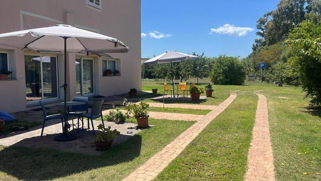 Zahrada ubytování Sardegna Mer et Soleil in Olbia