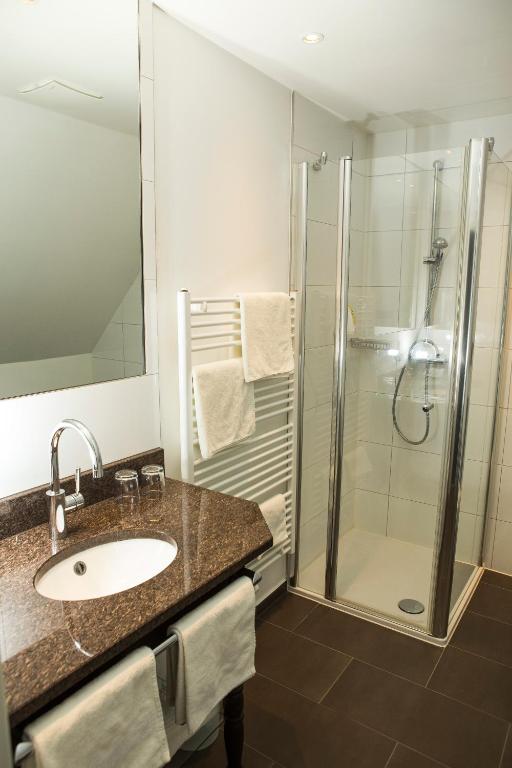 Hotel Niedersächsischer Hof - Tweepersoonskamer