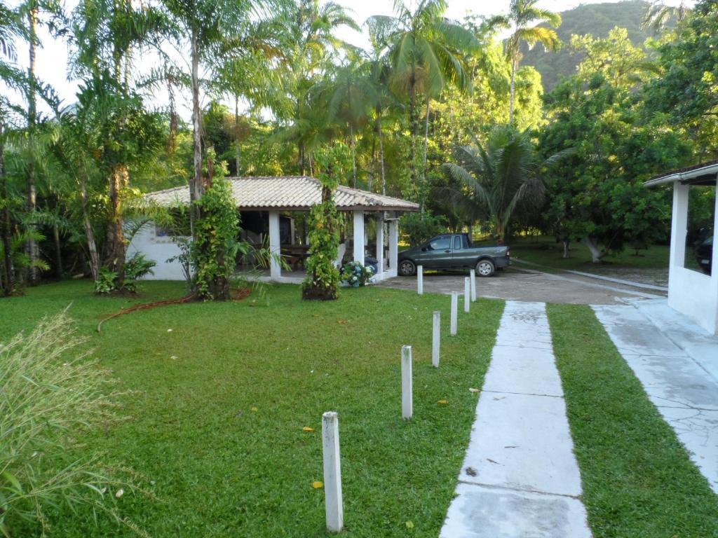  Chalé no Jardim ar condicionado Pereque Açú