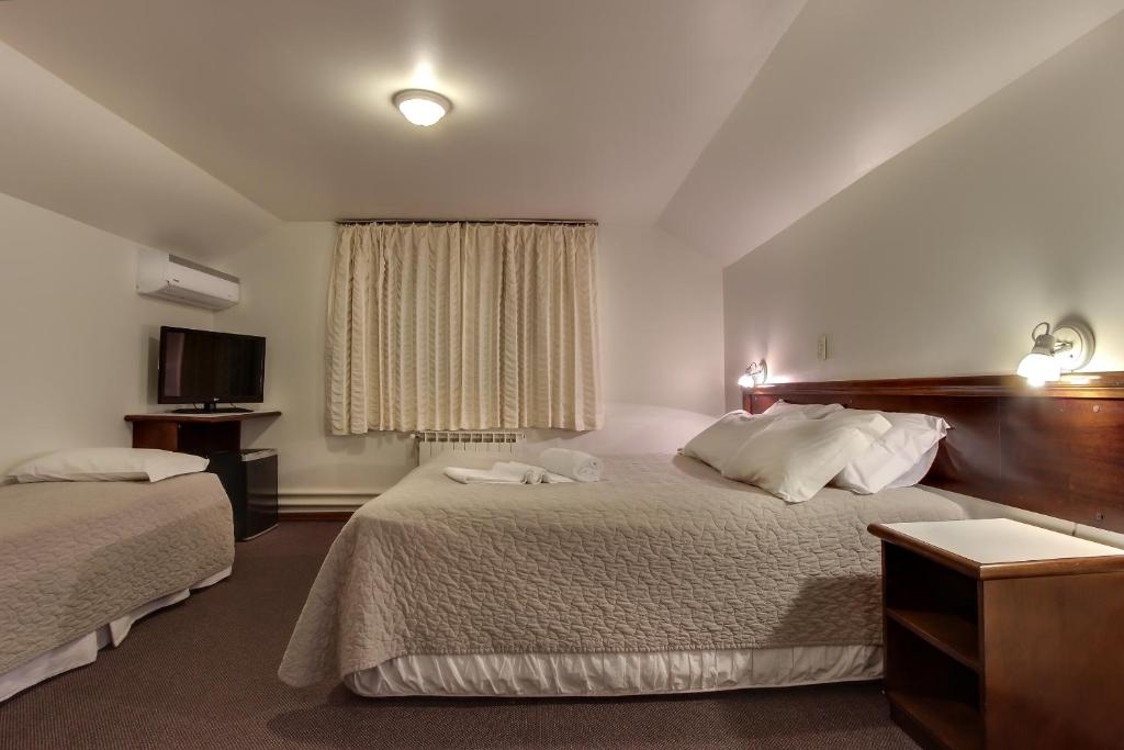 Hotel Via Serena  Hotel Via Serena