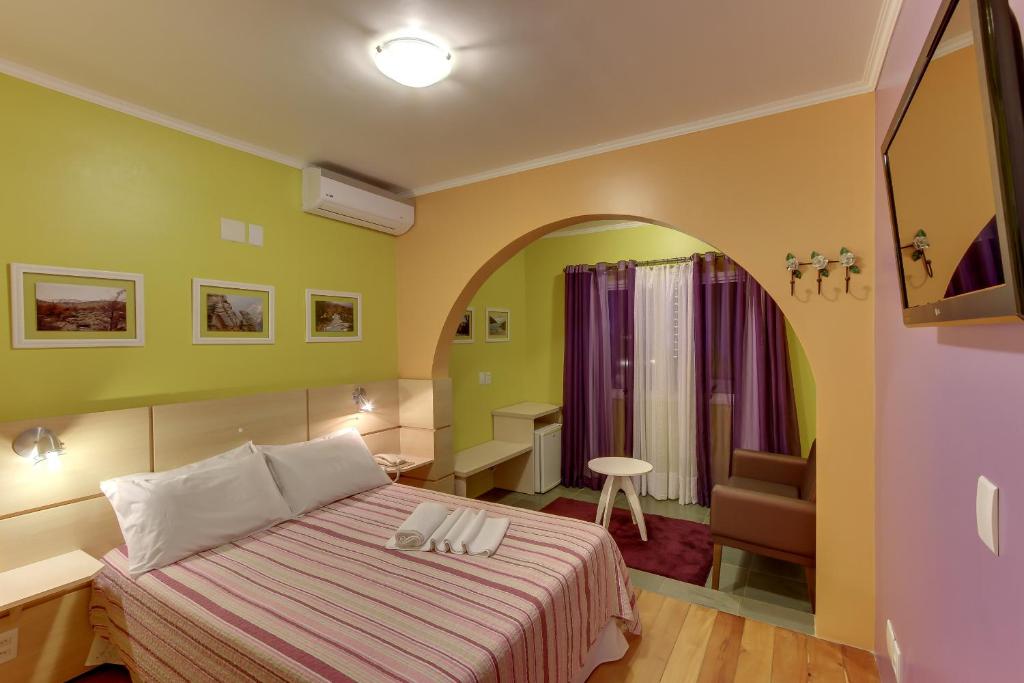 Hotel Via Serena  Hotel Via Serena