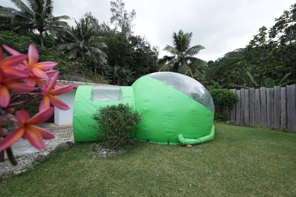 Zahrada ubytování ALAROOTS Maison Piscine MOOREA