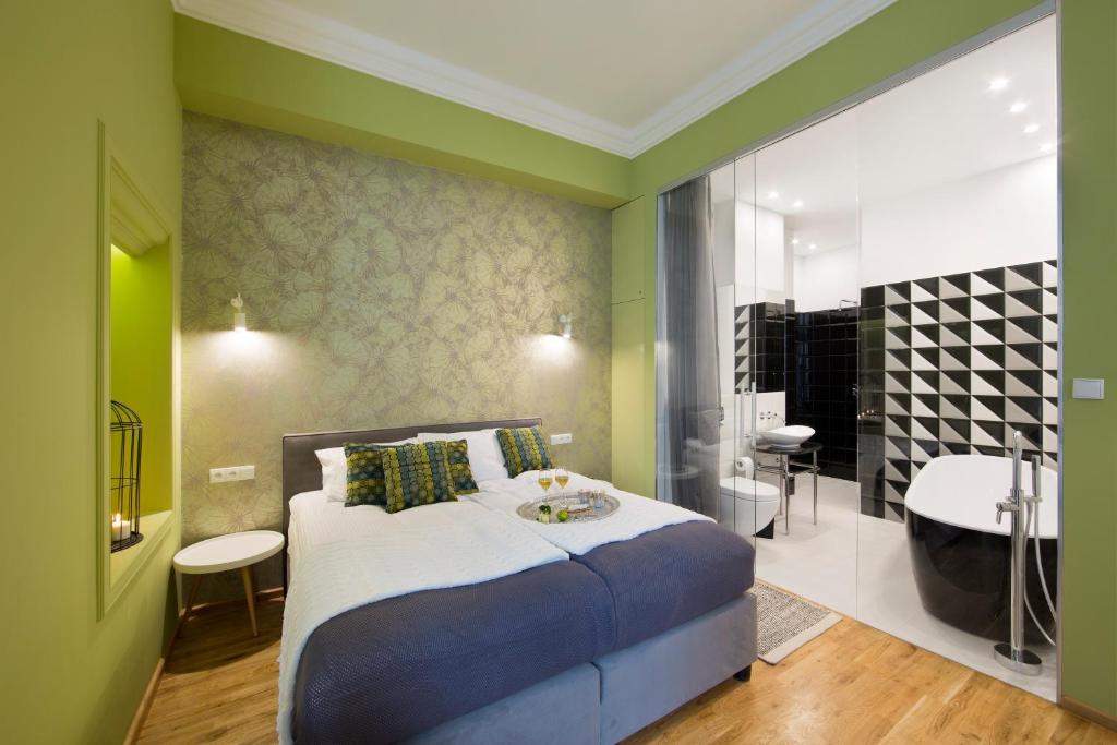 Apartamenty Pod Orłem - Studio With Balcony
