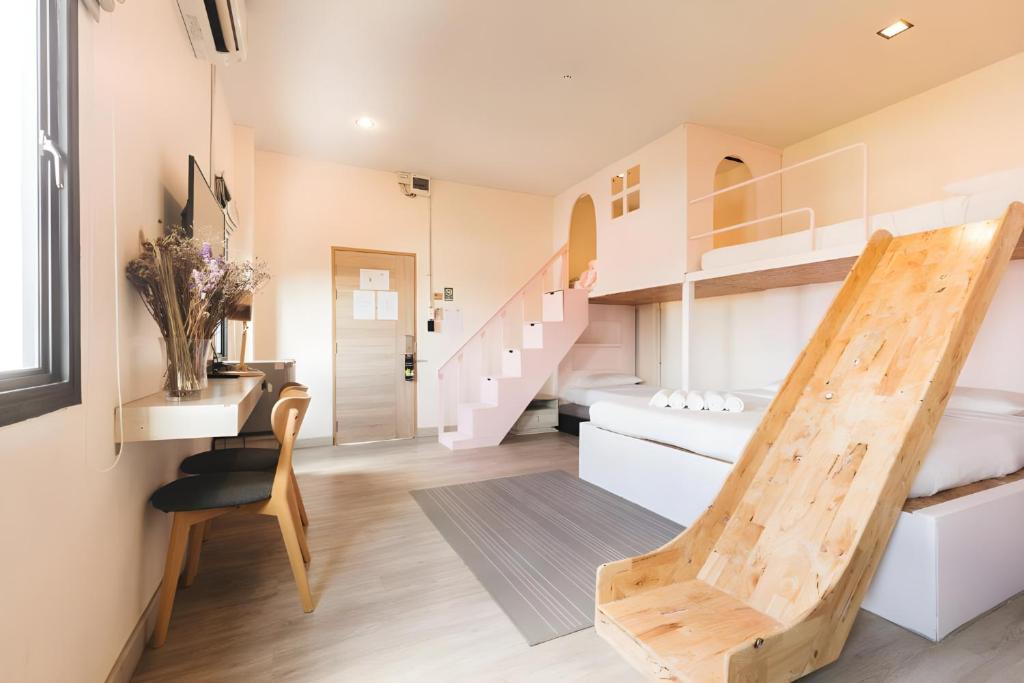 Mandalar Arch 39 Hotel - Resim 15