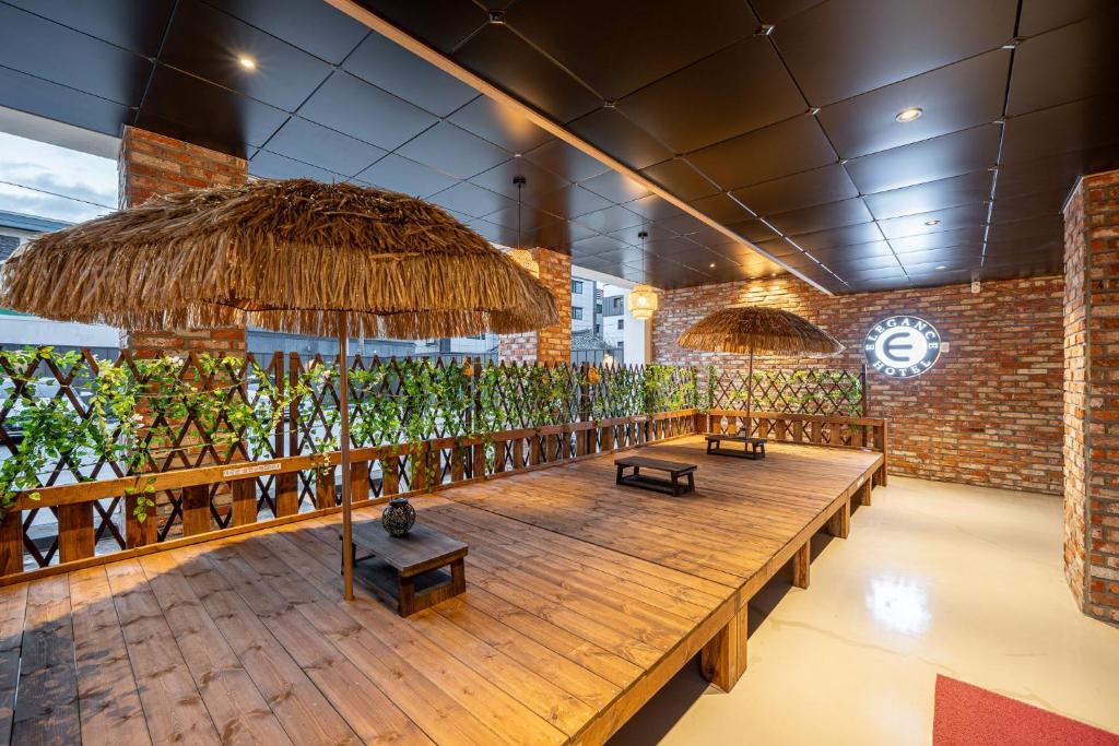Fotografie z fotogalerie ubytování Elegance hotel hwangridan v destinaci Kjongdžu